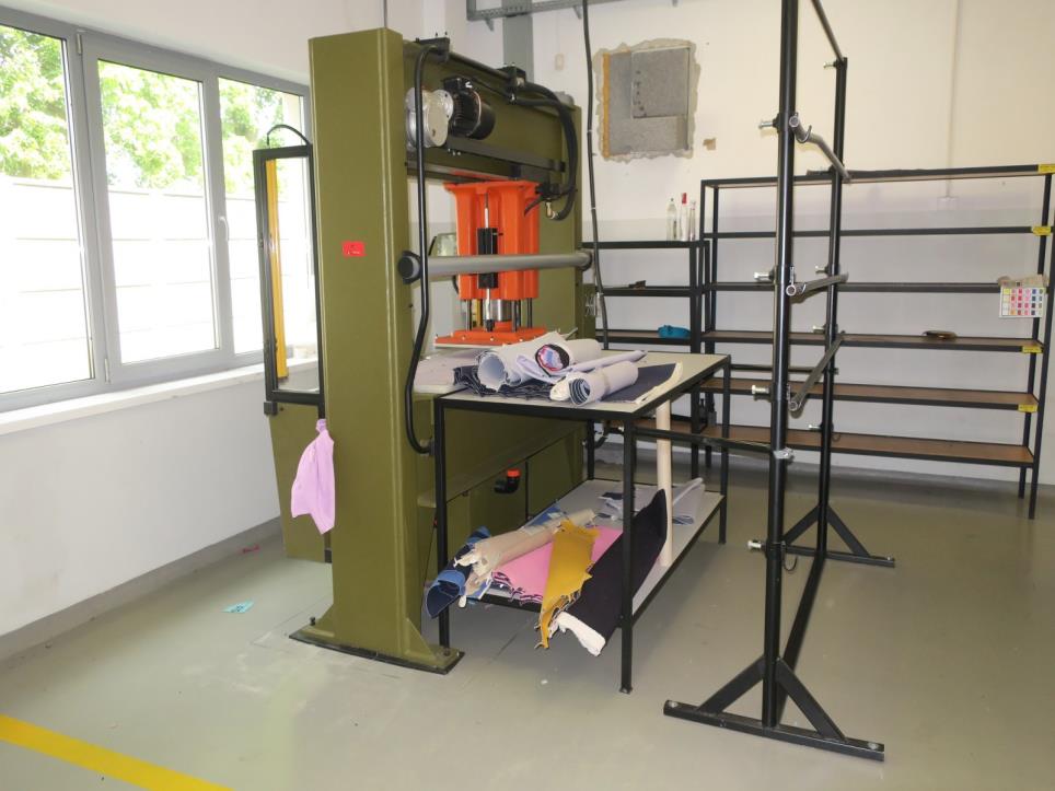 Maschinen zur Schuhherstellung-1