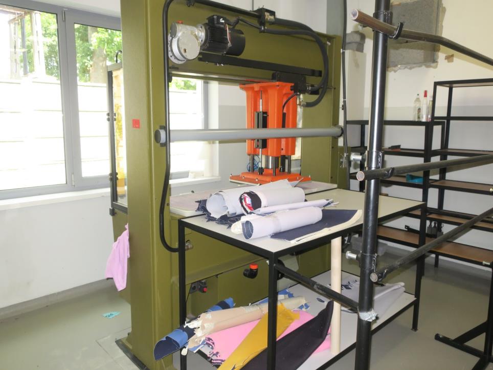 Maschinen zur Schuhherstellung-2