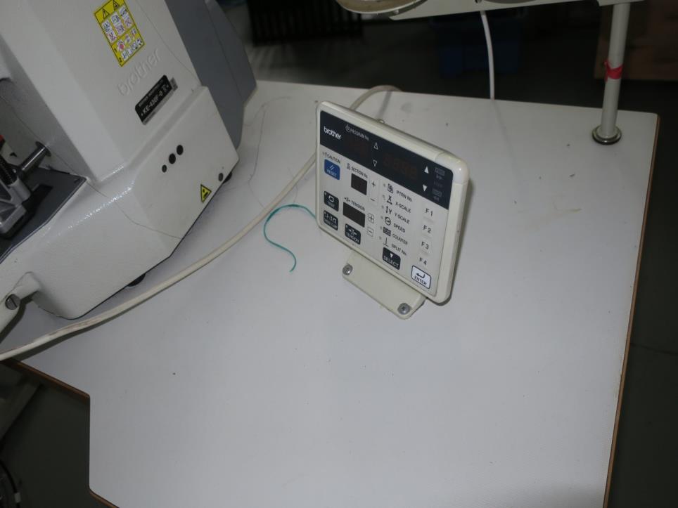 Dobrze utrzymane maszyny do produkcji obuwia-4