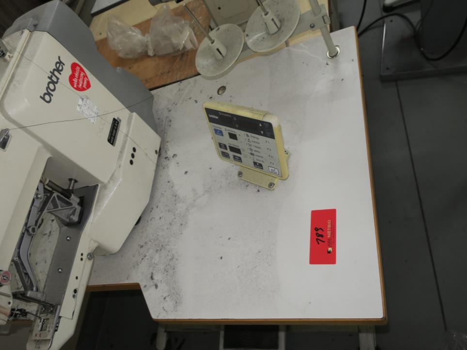 Dobrze utrzymane maszyny do produkcji obuwia-3