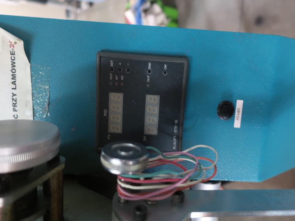 Dobrze utrzymane maszyny do produkcji obuwia-2