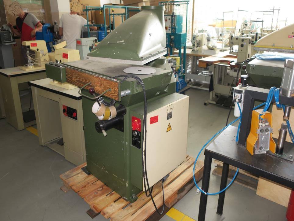 Maschinen zur Schuhherstellung-1