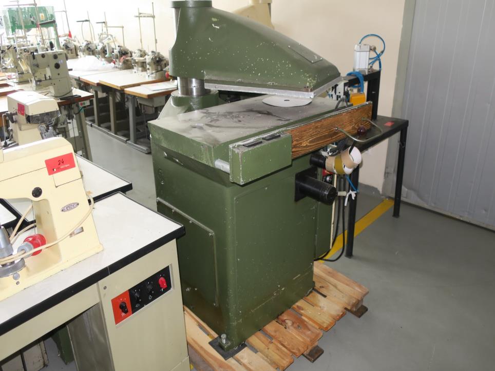 Maschinen zur Schuhherstellung-2