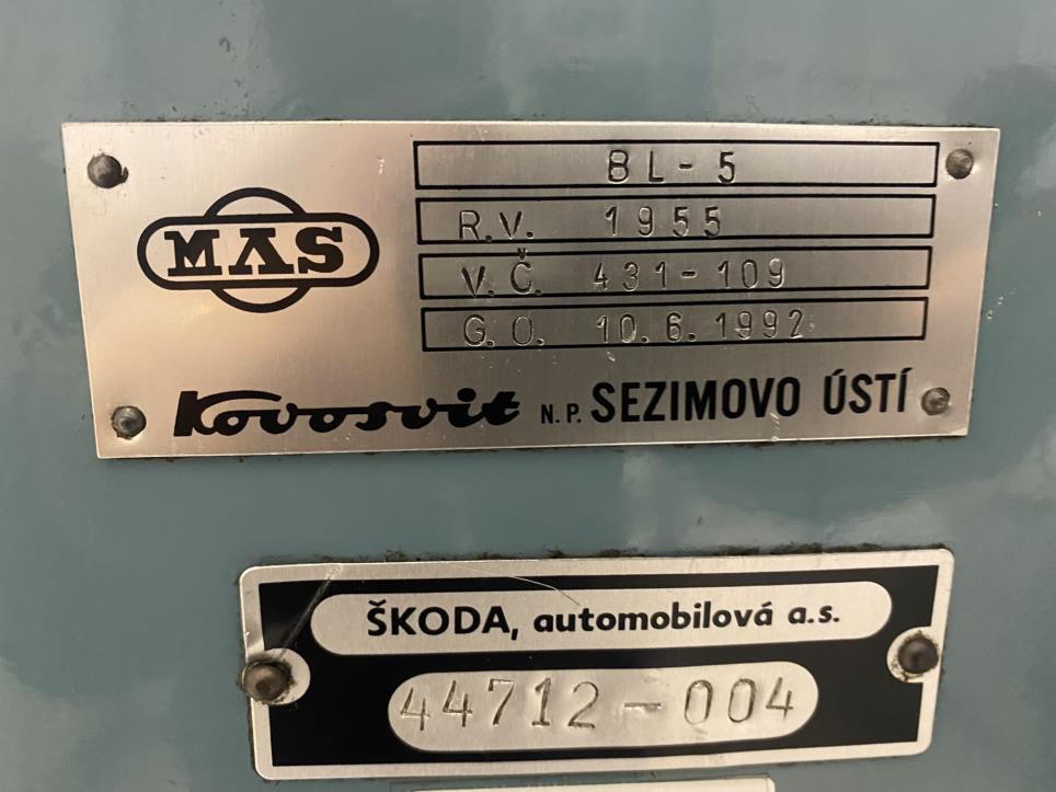 Stroji za obdelavo kovin, livarski stroji-4