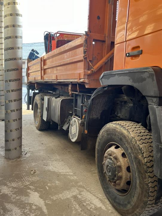 Pojazdy budowlane i komunalne, maszyny budowlane-4