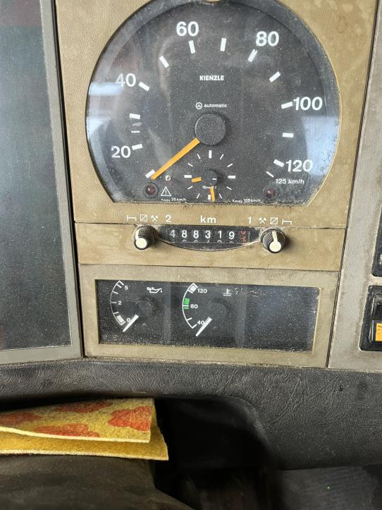 Pojazdy budowlane i komunalne, maszyny budowlane-11