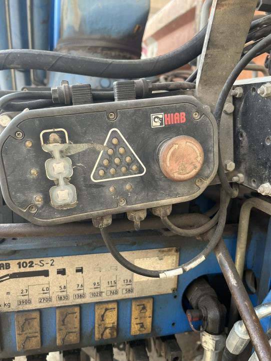 Pojazdy budowlane i komunalne, maszyny budowlane-18