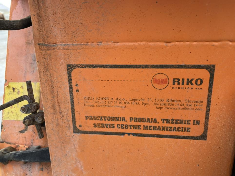 Pojazdy budowlane i komunalne, maszyny budowlane-28