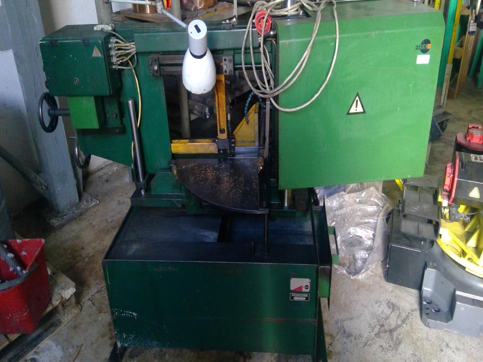 Roboty przemysłowe, maszyny do obróbki metalu, serwery IT, sprzęt gastronomiczny-1