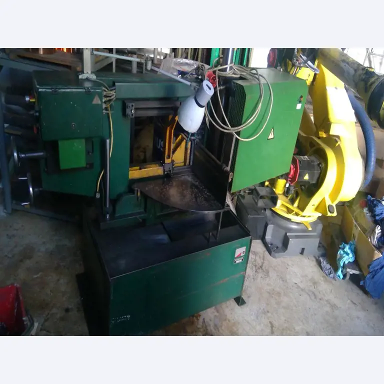 Industrial robots, metalworking machines, IT servers, catering equipment-3