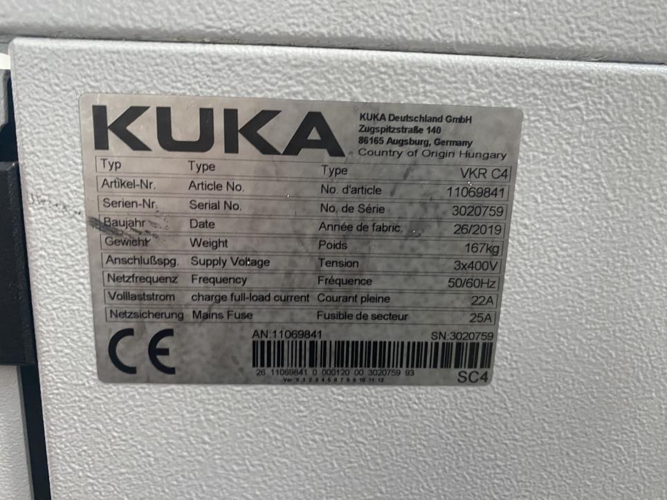 Roboty przemysłowe, maszyny do obróbki metalu, serwery IT, sprzęt gastronomiczny-4