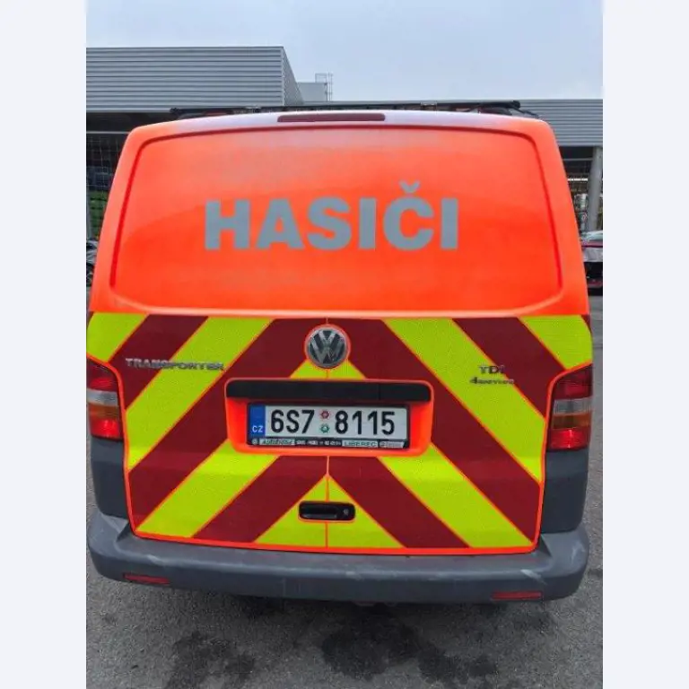 Roboty przemysłowe, maszyny do obróbki metalu, serwery IT, sprzęt gastronomiczny-4