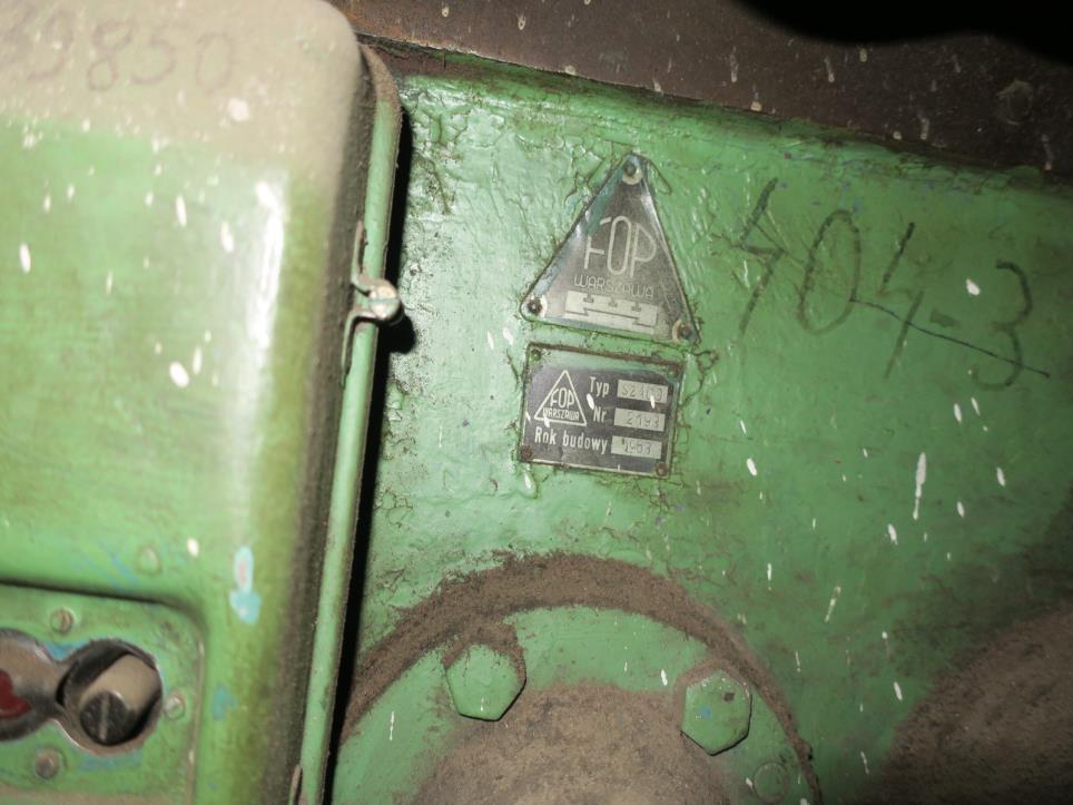 Maschinen zur Möbelproduktion-2