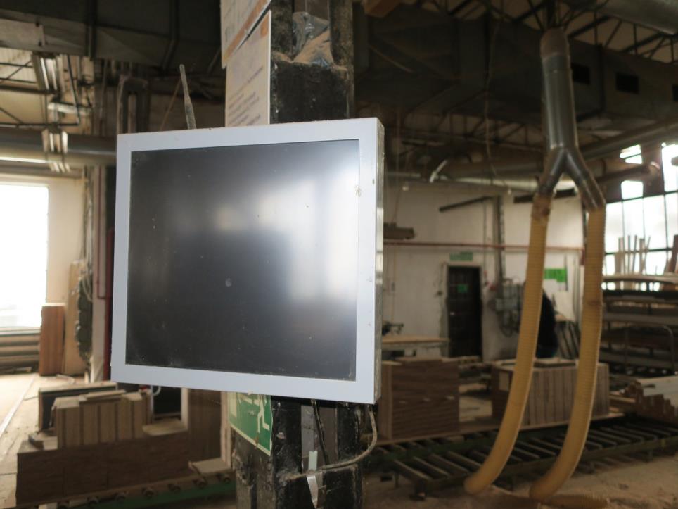 Stroje na výrobu nábytku-6