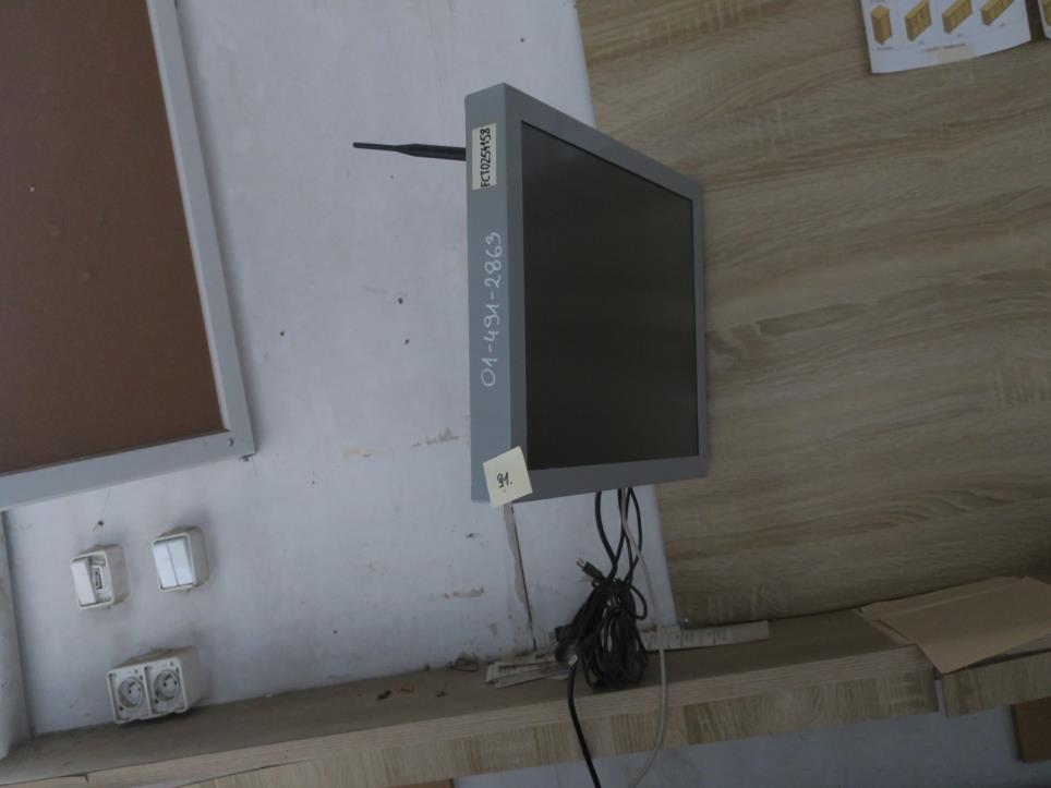 Stroje na výrobu nábytku-15