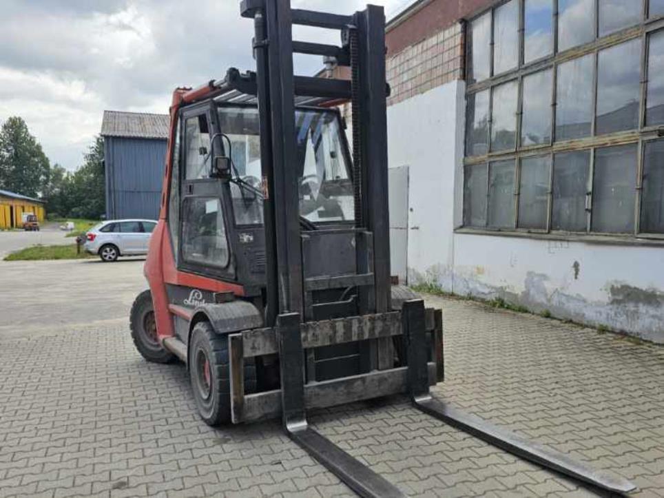 Stroje na výrobu nábytku-3