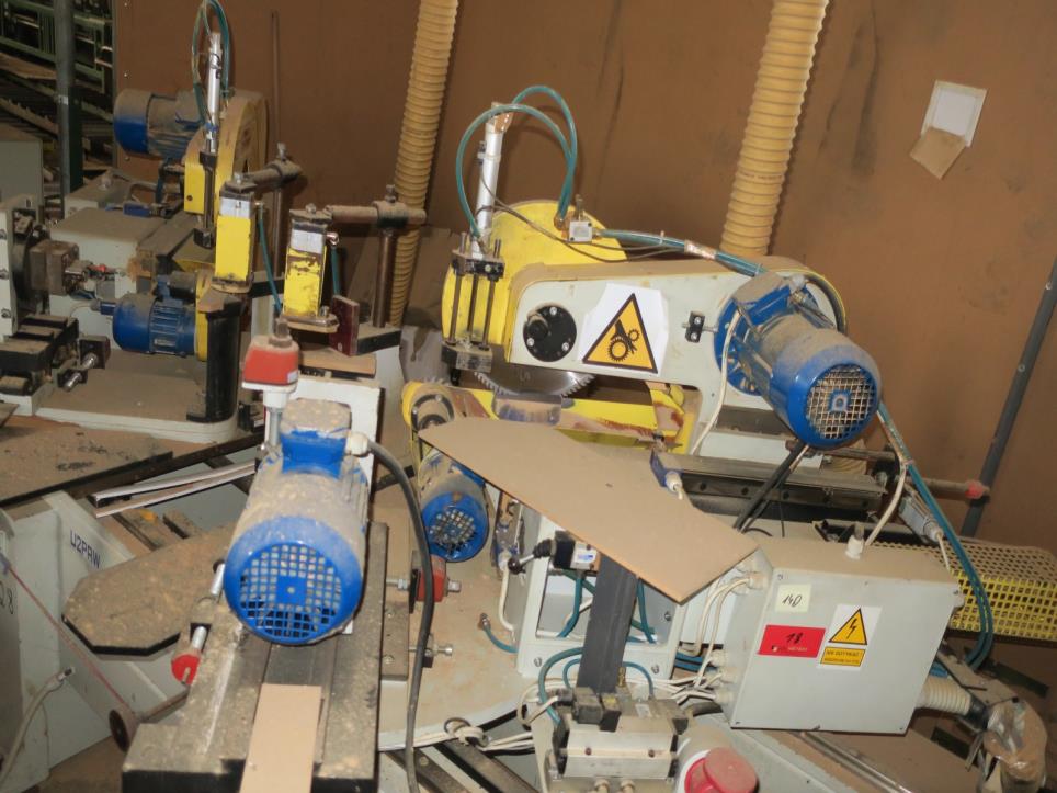 Stroje na výrobu nábytku-3