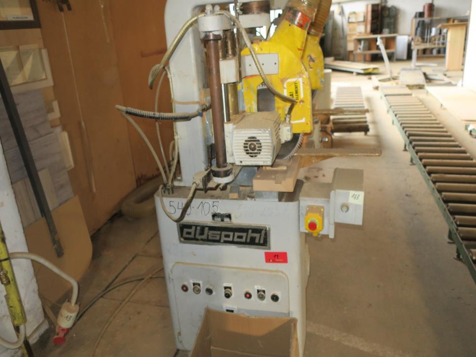 Maschinen zur Möbelproduktion-3