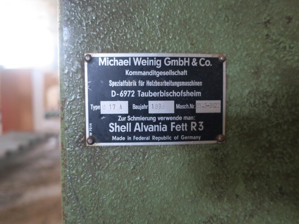 Maschinen zur Möbelproduktion-8