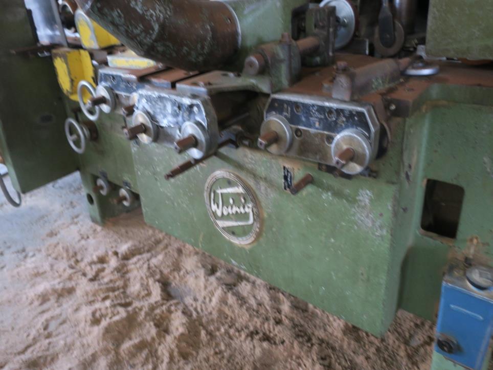 Maschinen zur Möbelproduktion-4