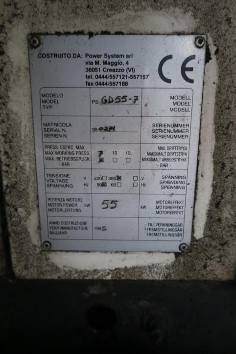 Maschinen zur Möbelproduktion-7