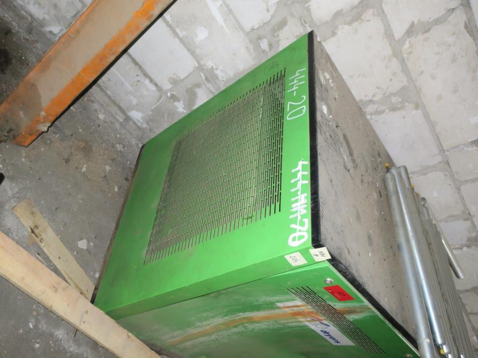 Maschinen zur Möbelproduktion-2