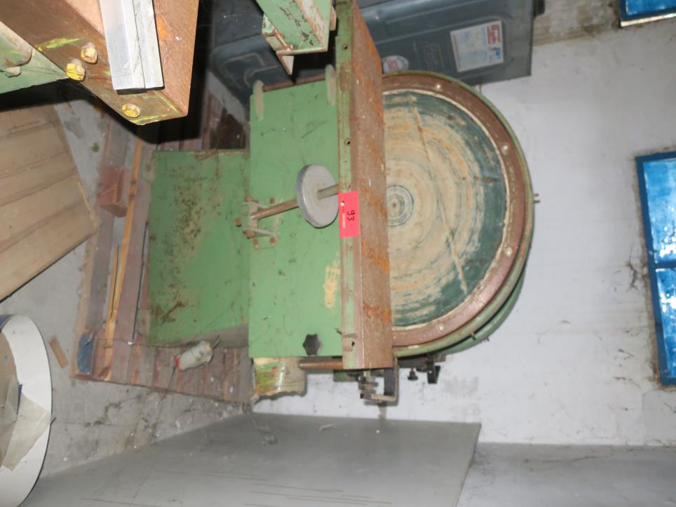 Maschinen zur Möbelproduktion-4