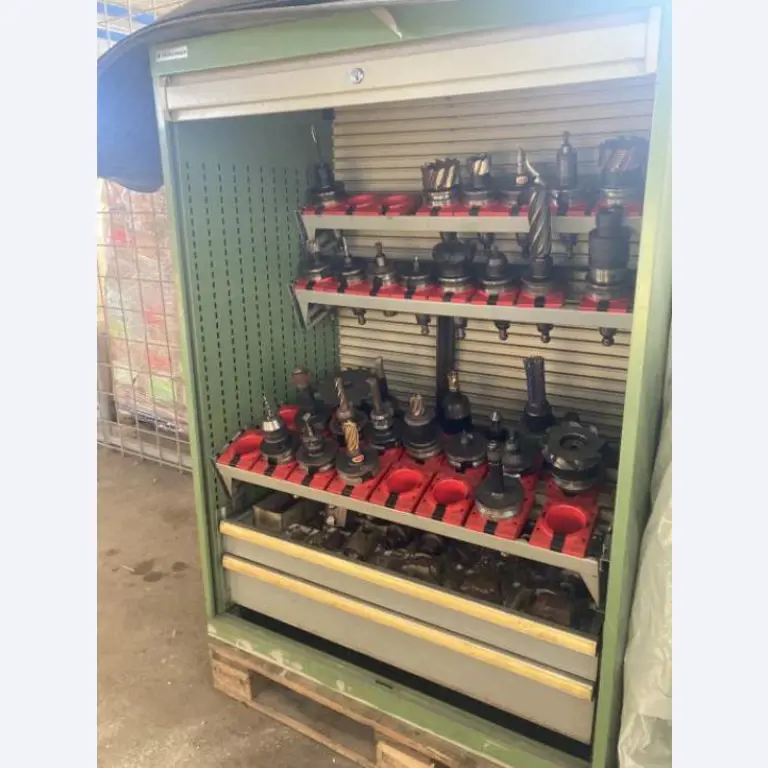 Stroje a zařízení z oblasti strojírenství, automatizace a dopravní techniky - CNC plazmové řezačky, CNC obráběcí centra, ohýbačky.-3