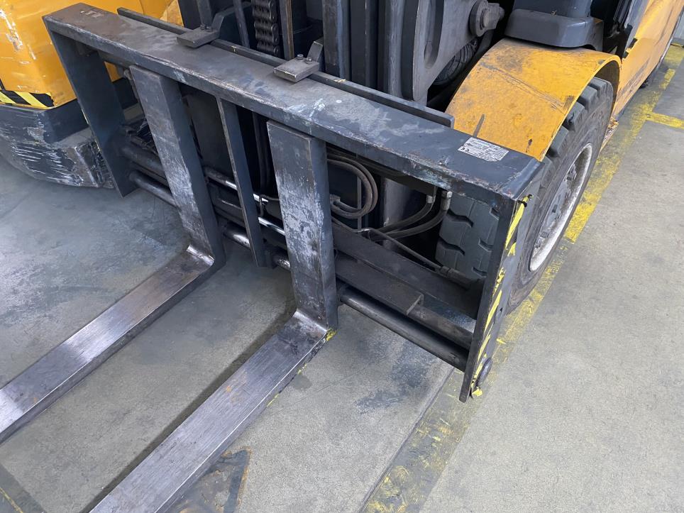 Maschinen und Anlagen aus der Automobil- und Metallverarbeitung-5