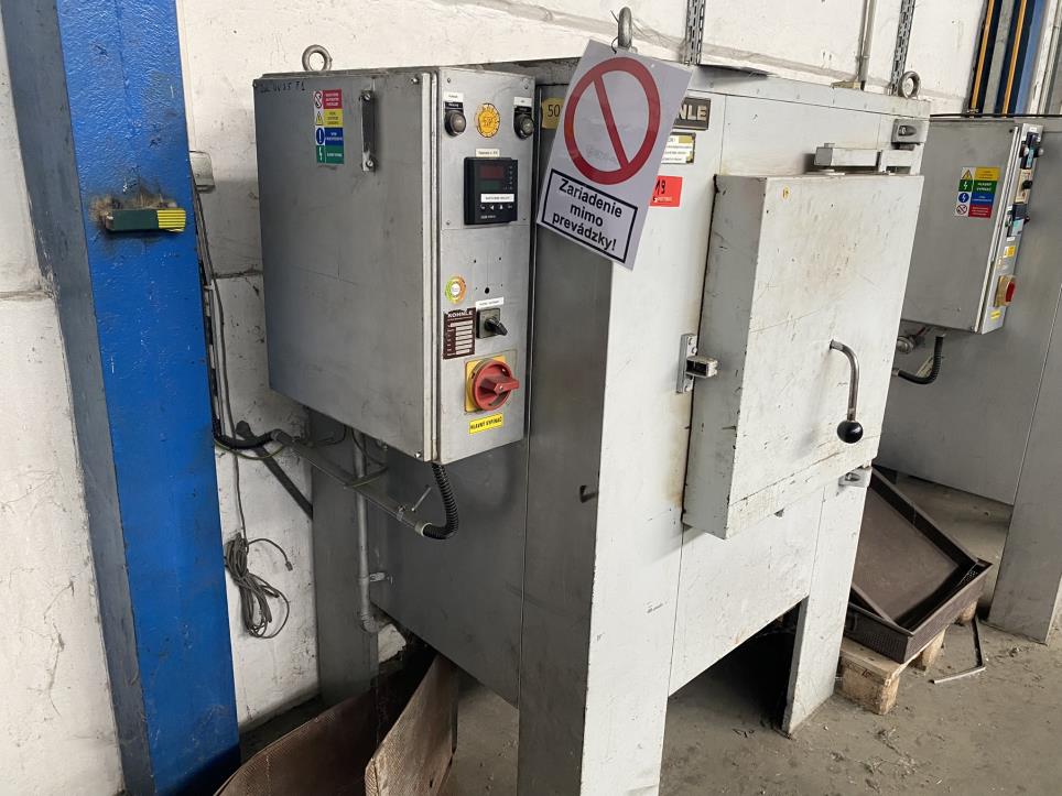 Stroje a systémy pro automobilový prumysl a zpracování-3