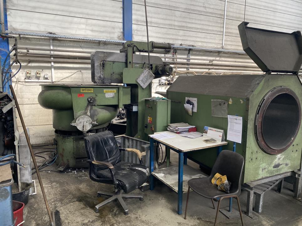 Stroje a systémy pro automobilový prumysl a zpracování-2