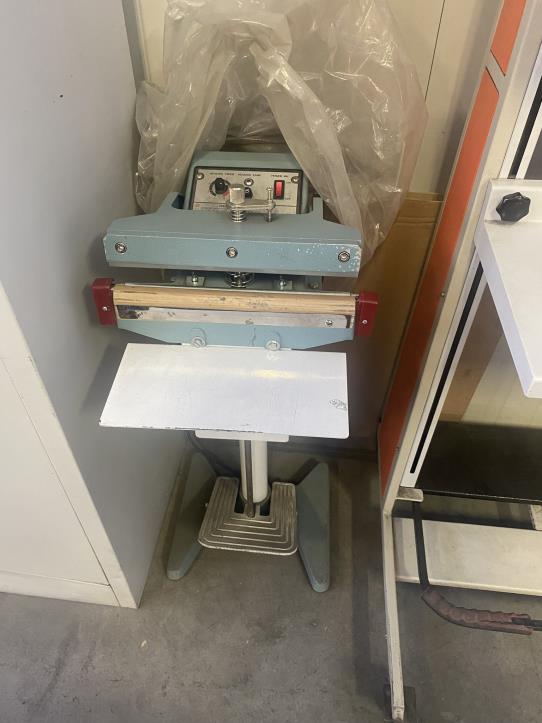 Stroje a systémy pro automobilový prumysl a zpracování-2