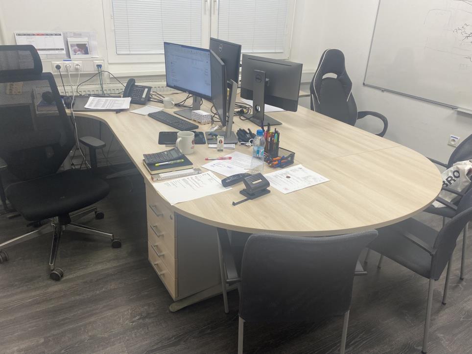 Maschinen und Anlagen aus der Automobil- und Metallverarbeitung-1