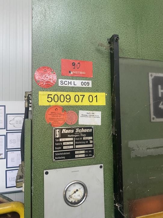 Máquinas y sistemas de las industrias automovilística y metalúrgica-1