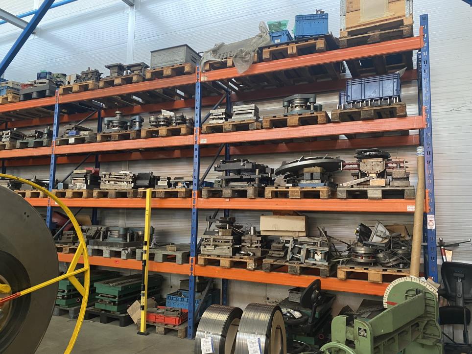 Maschinen und Anlagen aus der Automobil- und Metallverarbeitung-1