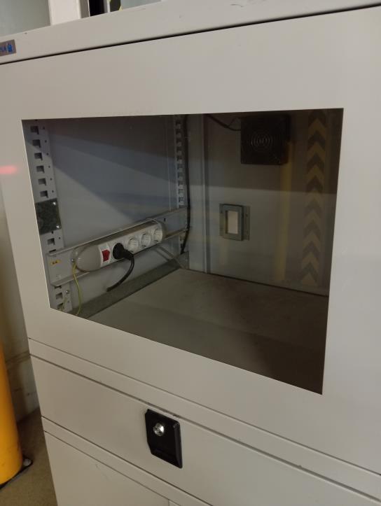 Maschinen, Fahrzeuge und IT-Geräte-1