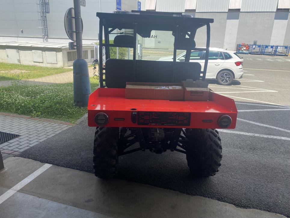 Machines, véhicules et équipements informatiques-2