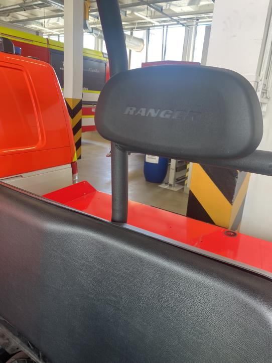 Machines, véhicules et équipements informatiques-11