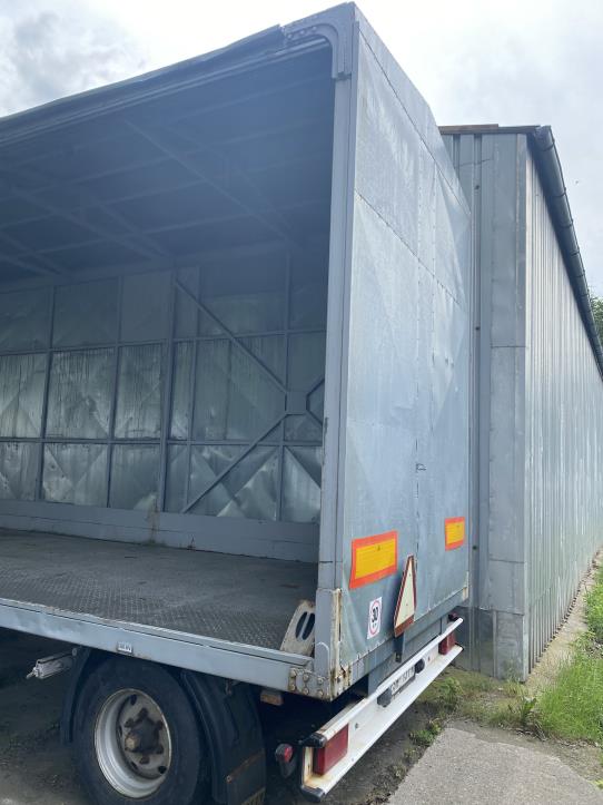 Maschinen, Fahrzeuge und IT-Geräte-1