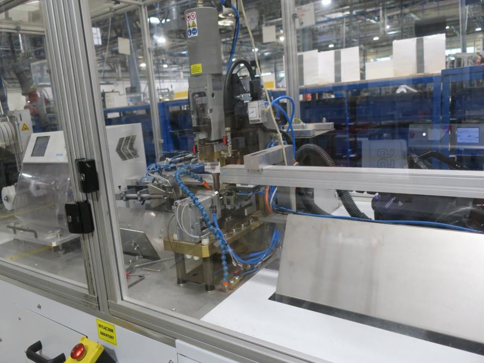 Maschinen zur Herstellung von Überspannungsschutzgeräten-5