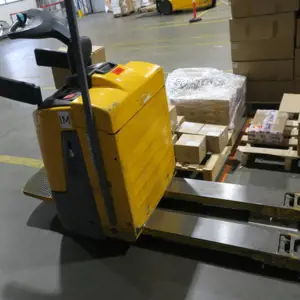 Electric pallet truck JUNGHEINRICH ERE 120