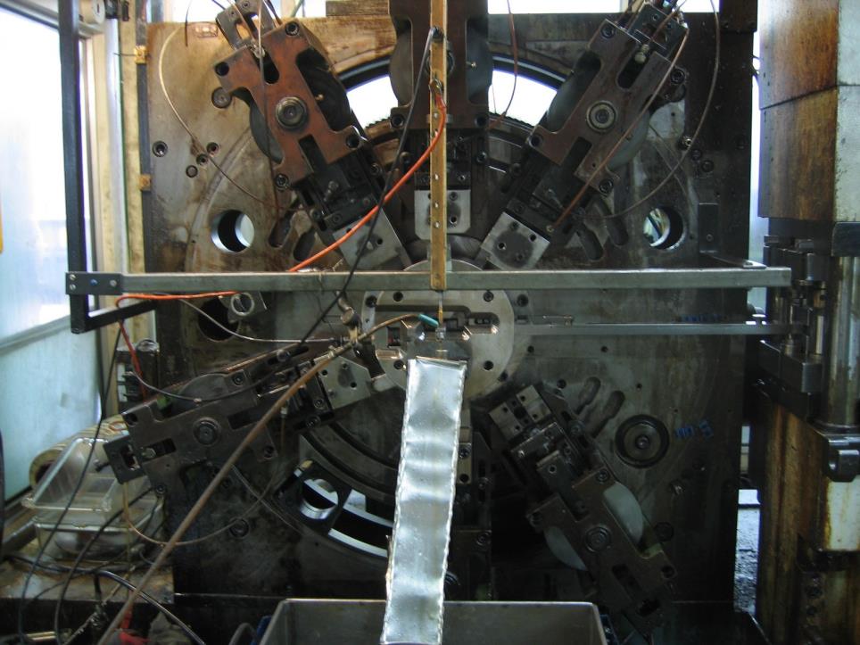 Maschinen zur Herstellung von Überspannungsschutzgeräten-2