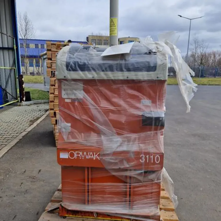 Baler for pressing cardboards ORWAK Compactor 3110
