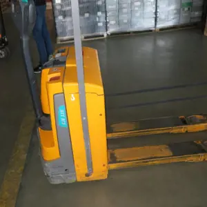 Electric pallet truck JUNGHEINRICH EJE 116