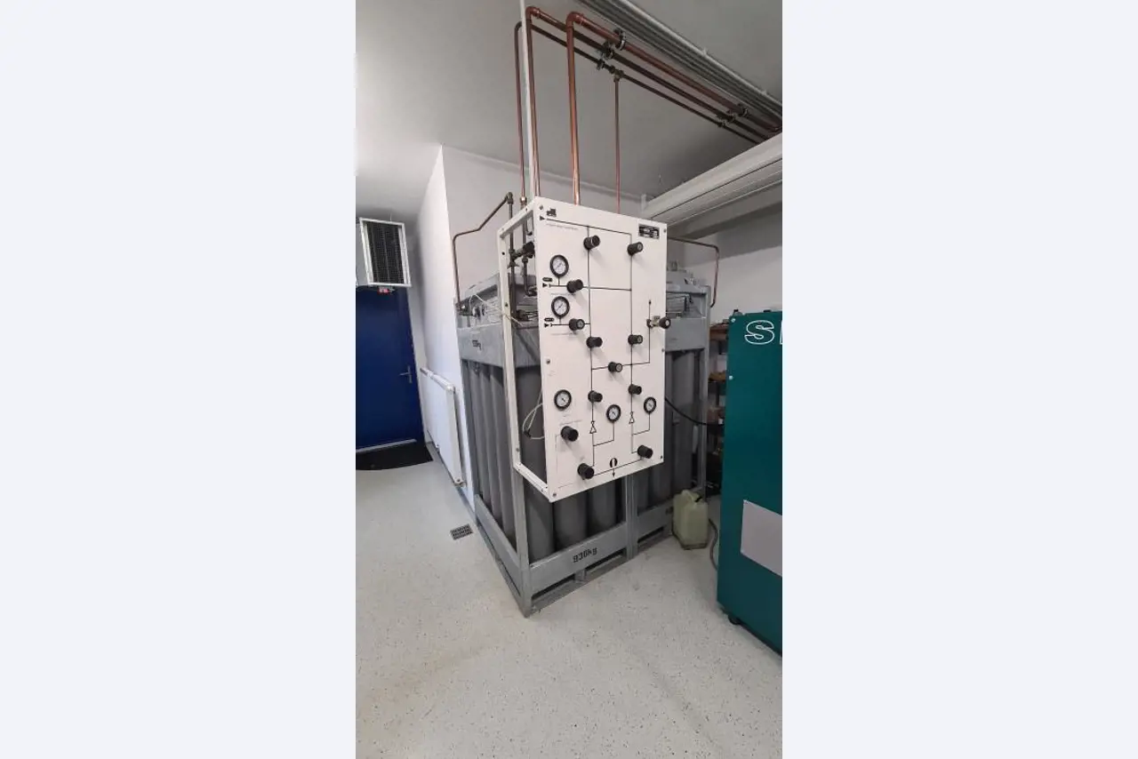 Hypersonic chamber-8