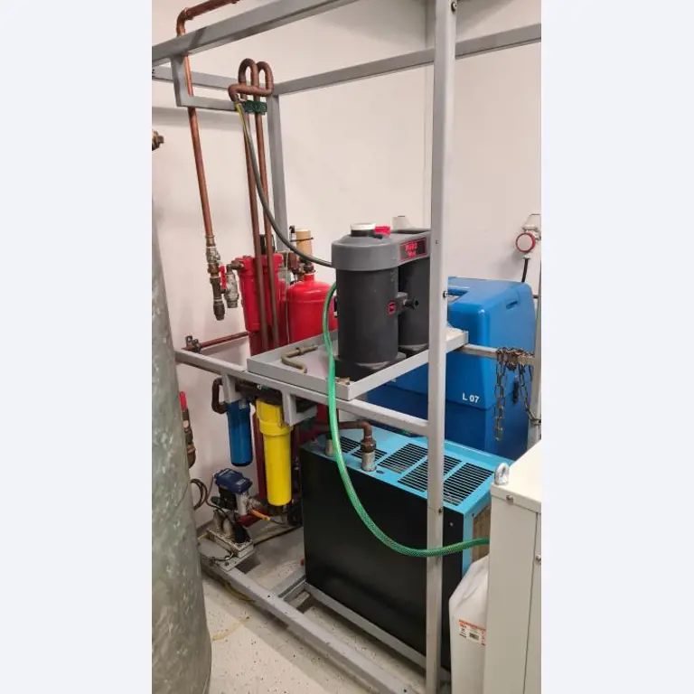 Hypersonic chamber-10