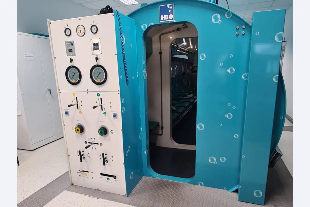 Hypersonic chamber-4