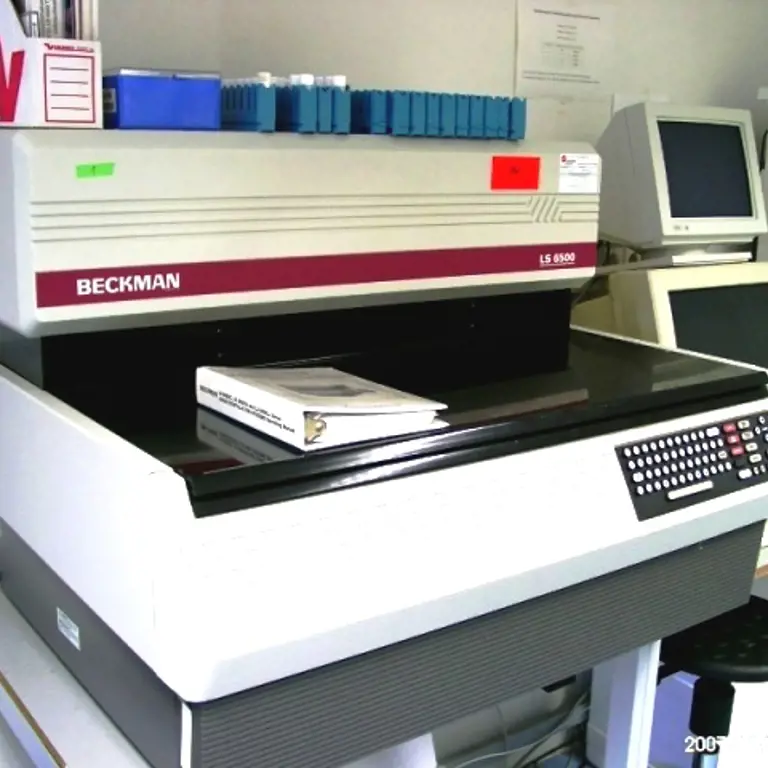 Scintillation counter with accessor BECKMANN LS 6500
