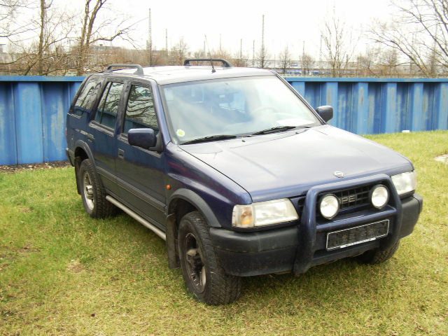 Behördenfahrzeuge
-2