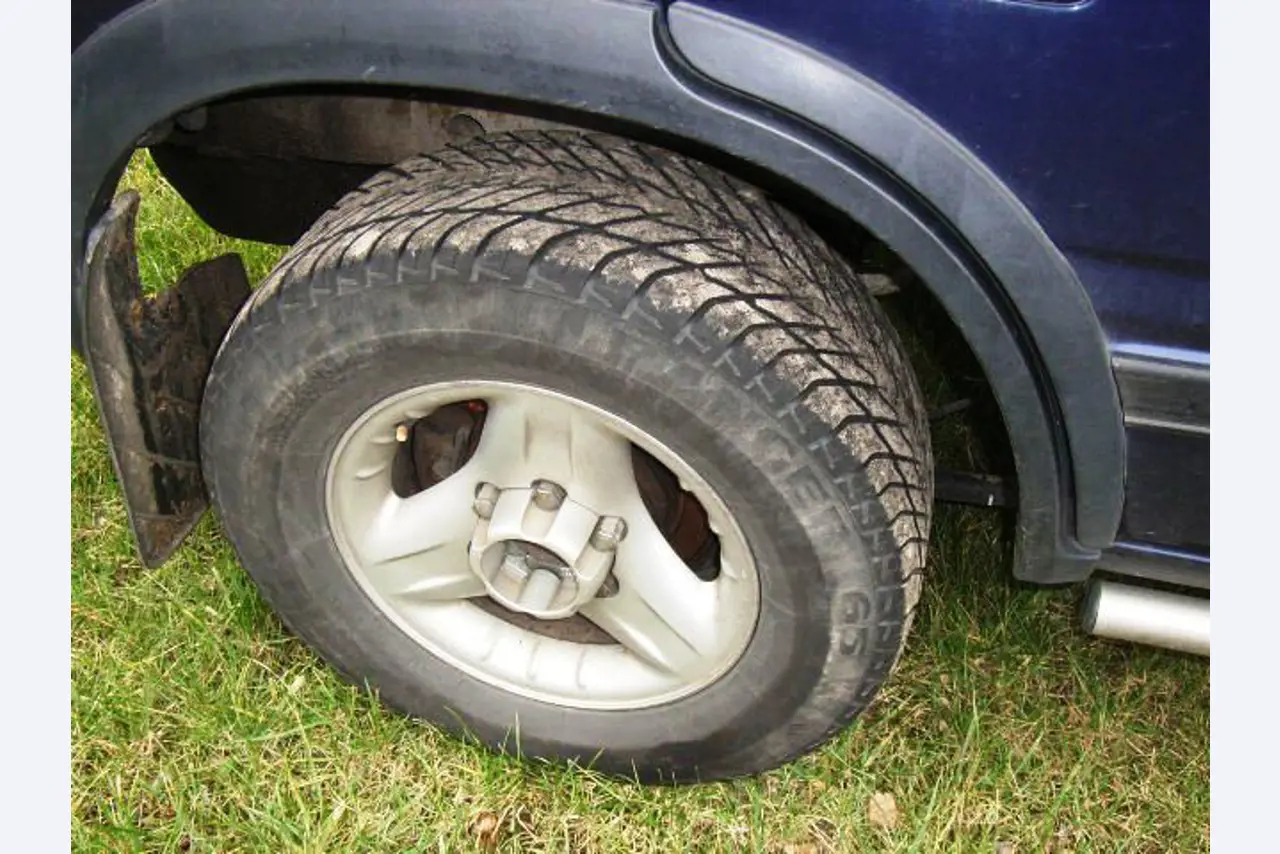 Behördenfahrzeuge
-7